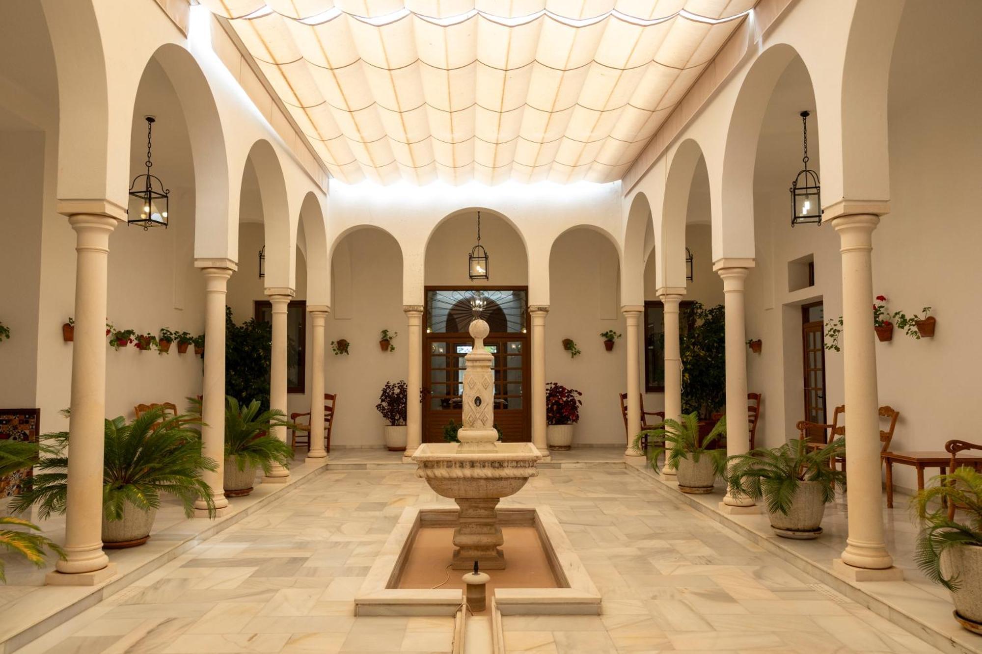 Villa Turistica De Priego Priego de Córdoba Exterior foto