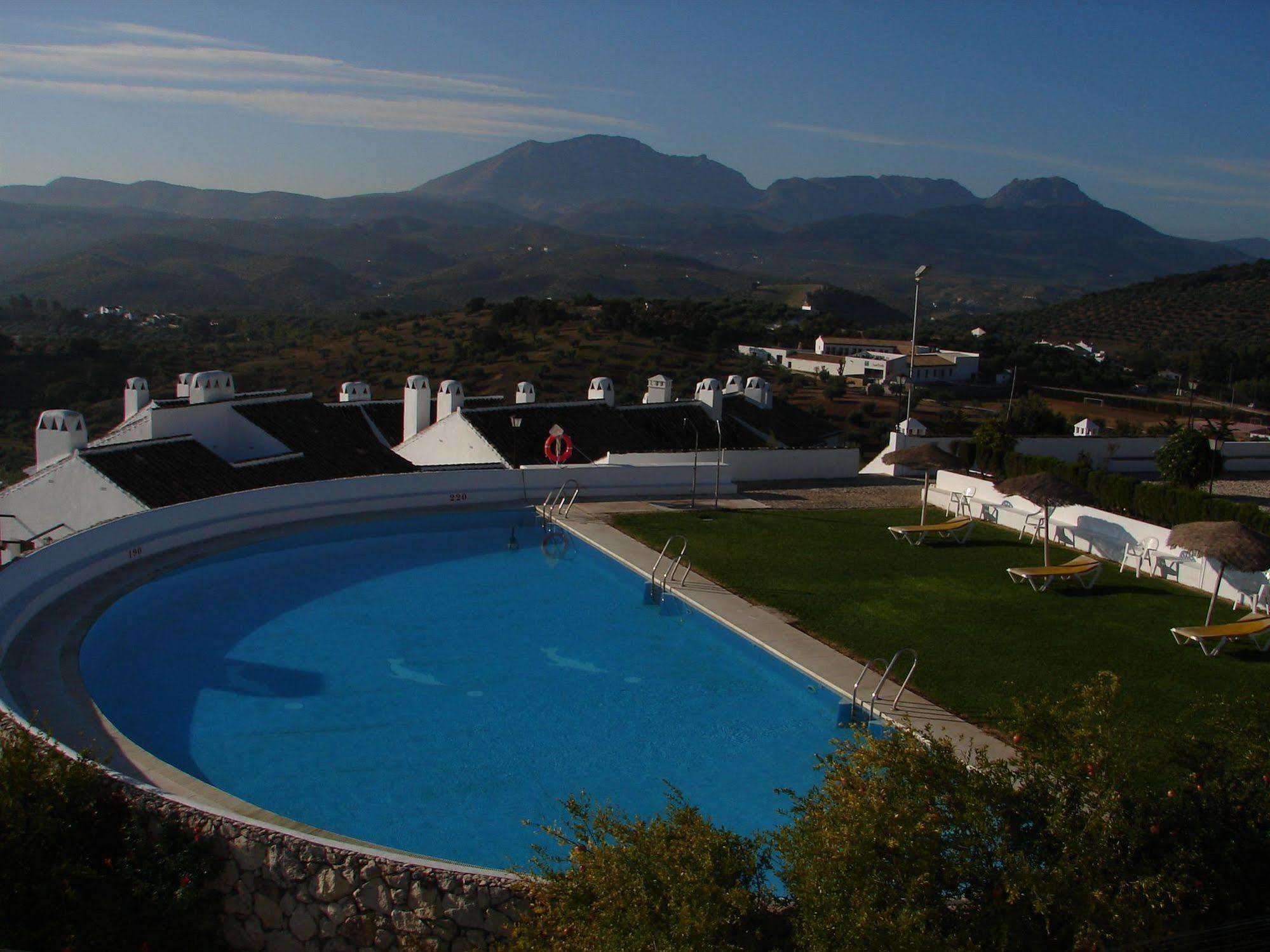 Villa Turistica De Priego Priego de Córdoba Exterior foto